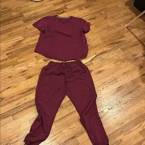 Women's Burgundy scrub star scrub set